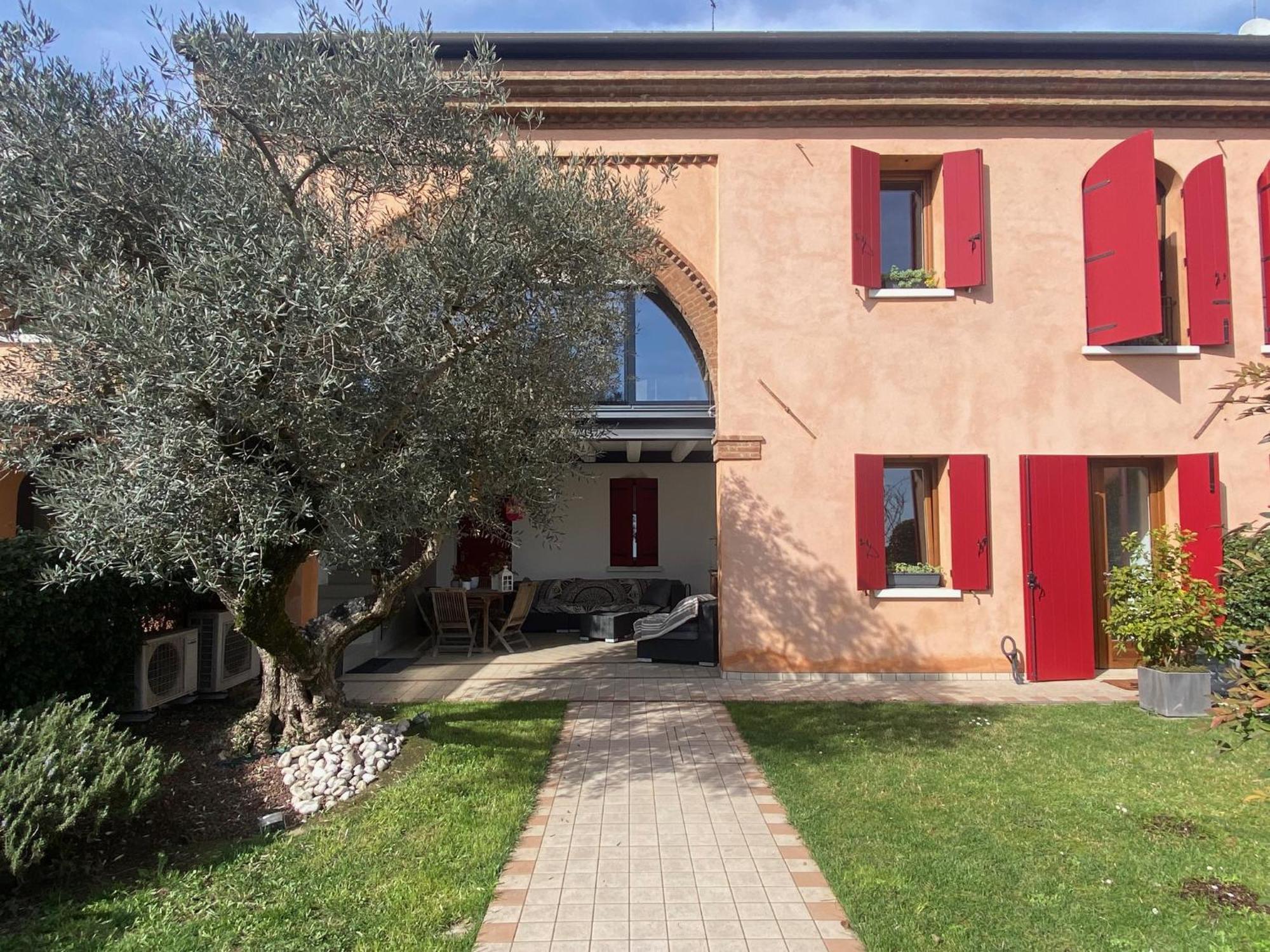 Soranza Suite Castelfranco Veneto Extérieur photo