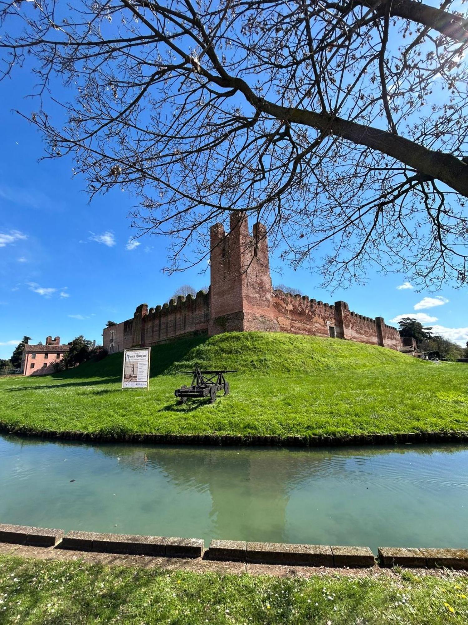 Soranza Suite Castelfranco Veneto Extérieur photo